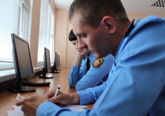 Шуневич посетовал на дефицит айтишников в милиции