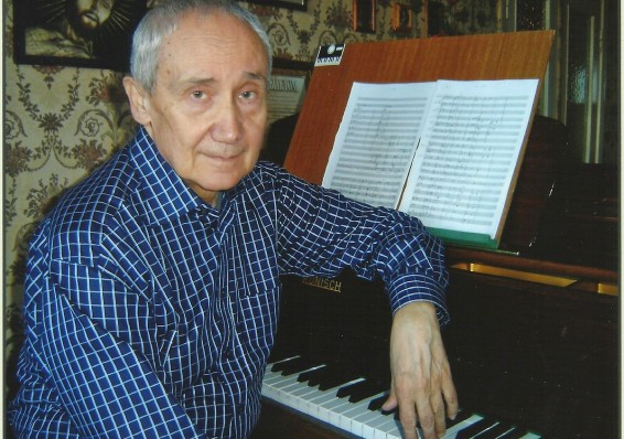 Сегодня исполнилось 80 лет народному артисту Беларуси Дмитрию Смольскому