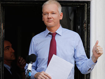 Ассанж назвал сроки создания партии "Викиликс"