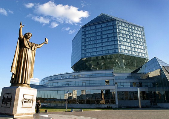 В Беларуси сокращается число библиотек и театров, но растет количество музеев