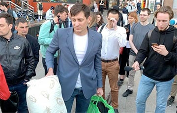 Российский политик Дмитрий Гудков освобожден из-под стражи