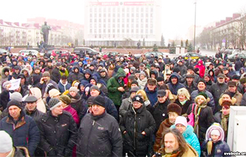 «Бобры не рабы!»: год назад на митинг в Бобруйске вышли 1,5 тысячи человек
