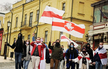 Как белорусские диаспоры поддержали протестующих соотечественников
