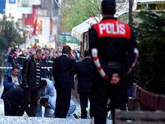В стамбульском кафе произошел взрыв