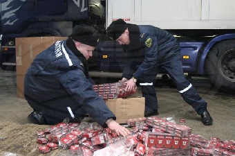 Более 96 кг взрывчатки найдено в схроне возле белорусско-польской границы