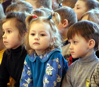 Число рождений детей в Беларуси увеличивается с 2004 года