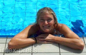 Юлия Хитрая пробилась в финал ЧЕ по плаванию в Лондоне