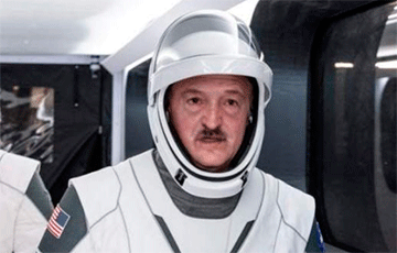 Лукашенко заявил, что беларусскую космонавтку хотят похитить американцы