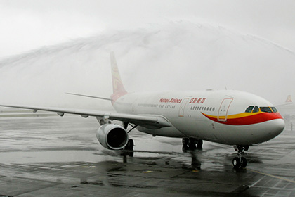 После попадания китайского самолета в зону турбулентности пострадали 30 человек