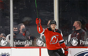 Белорус Шарангович забросил пятую шайбу в сезоне НХЛ