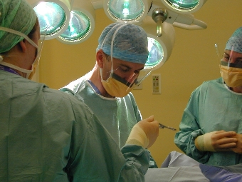 Белорусские хирурги разработали уникальный метод лечения пациентов с нарушением эвакуации пищи из желудка