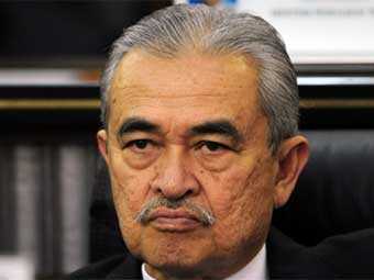 Премьер-министр Малайзии ушел в отставку