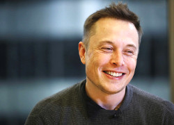Элон Маск разрабатывает с Tesla автоматическую зарядную станцию