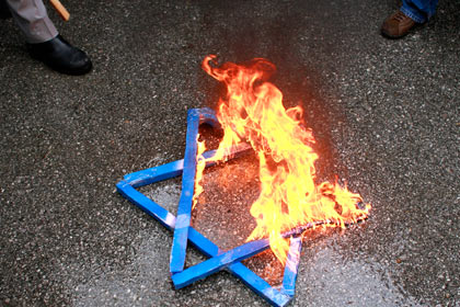 Еврейская организация рассказала о рекордном уровне антисемитизма в Британии