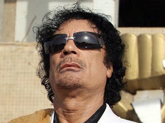 Каддафи повысил в звании всех верных ему военнослужащих