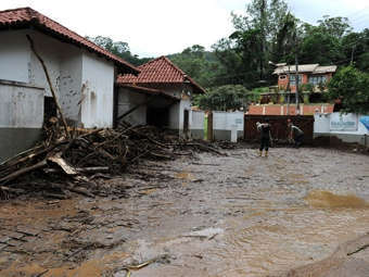 Из-за наводнений в Бразилии погибло более 200 человек