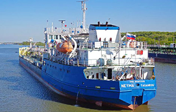Украина освободила экипаж задержанного российского танкера