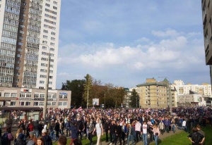 В МВД назвали свою версию о количестве протестующих 4 октября