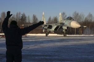Лукашенко предложил Путину разместить в Беларуси самолеты