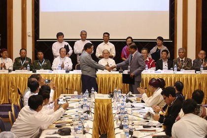 В Мьянме подписали предварительное соглашение о прекращении огня