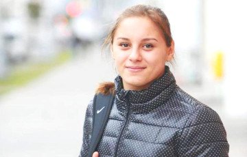 Белоруска Мария Мамошук выиграла золото на ЧЕ по борьбе
