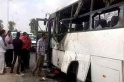 Более 20 христиан-коптов убиты при нападении на автобус в Египте