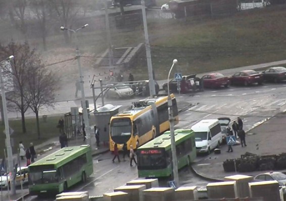 Уже второй электробус загорелся в Минске