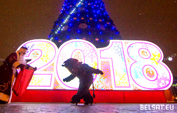 Фоторепортаж: как выглядит Минск в канун Рождества и Нового года