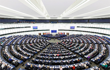 Европарламент проведет срочные дебаты по ситуации в Беларуси