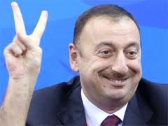 Лукашенко дал Алиеву орден