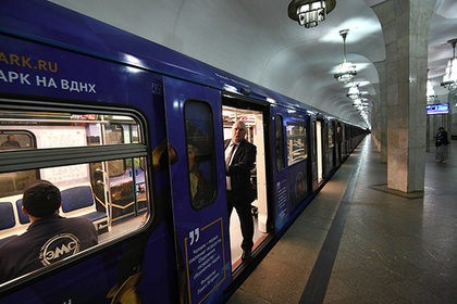 Порно и интим оказались невостребованы у пассажиров московского метро