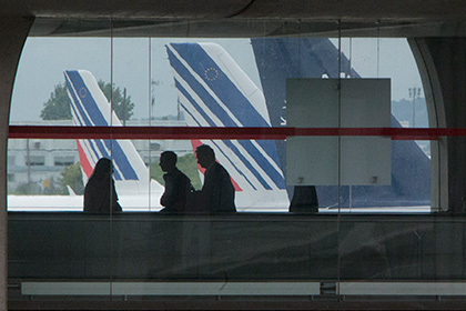 СМИ сообщили об эвакуации пассажиров из аэропорта Тулузы