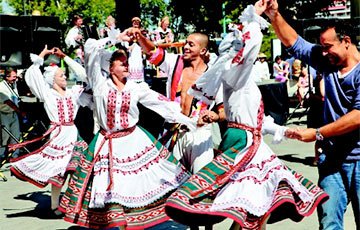 Гродненцев будут учить традиционным белорусским танцам