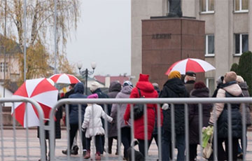 Пенсионеры Гродно прошли Маршем по центру города