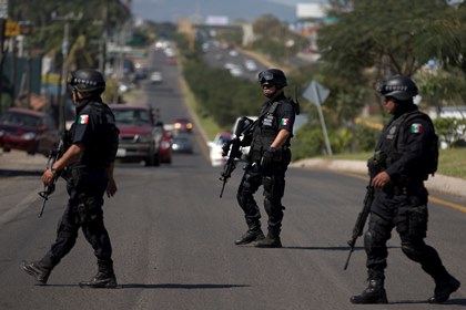 Мексиканские полицейские участвовали в убийстве 72 мигрантов