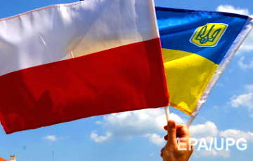 Польша отправила в Украину гуманитарную помощь