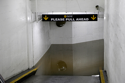 В Нью-Йорке затопило несколько линий метро