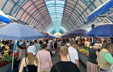 «По выходным не ходить?»: что происходит с ценами на беларусских рынках в течение недели