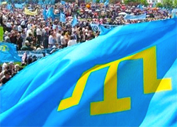 Курултай крымских татар потребовал национальной автономии