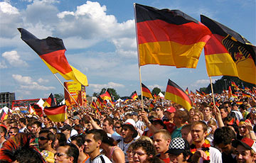 Численность населения Германии достигла рекордного уровня