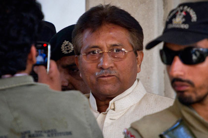 Мушаррафа госпитализировали с сердечным приступом
