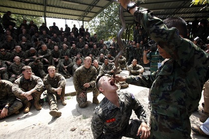 Таиланд потребовал от США вывести с Пхукета воинский контингент