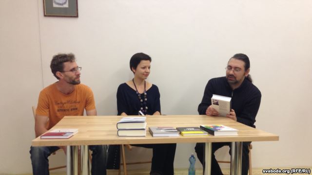 Книгу белорусских переводов Гавела представили в Праге