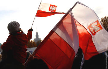 Польша отмечает День флага