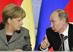 Меркель, Порошенко и Путин могут встретиться на финале ЧМ по футболу