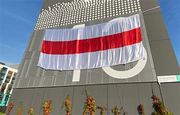 Фотофакт: Национальных флагов в Минске становится все больше