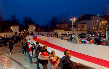 В Вильнюсе прошел массовый марш по случаю Дня Воли