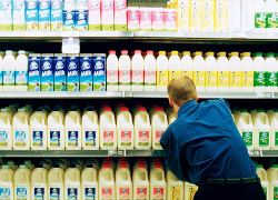 ТС собрался ввести защитные меры против молочной продукции