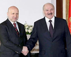 Лукашенко и Турчинов обо всем договорились