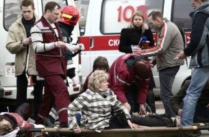 Десять пострадавших при теракте в минском метро белорусов поехали на бесплатное лечение в Литву
